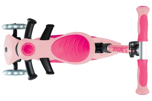 Schiebebügel und Fußstützen sind abnehmbar