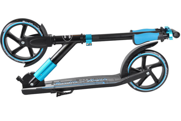 Zusammengeklappt für einfachen Transport