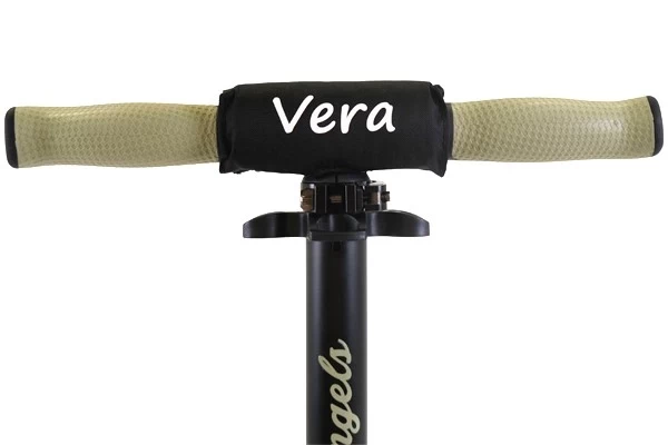 Optional: Lenkerpolster mit Namen