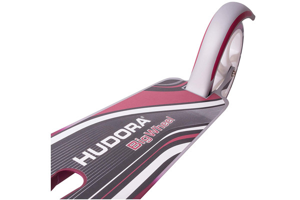 Ausgestattet mit einer Fußbremse