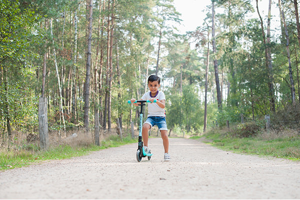 Emar ist 4 Jahre alt und 1,10 m groß