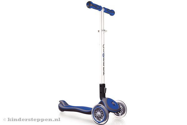 De My free fold up blue van Globber.