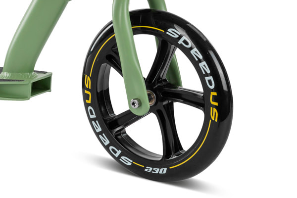 23 cm Vorderrad, 20 cm Hinterrad