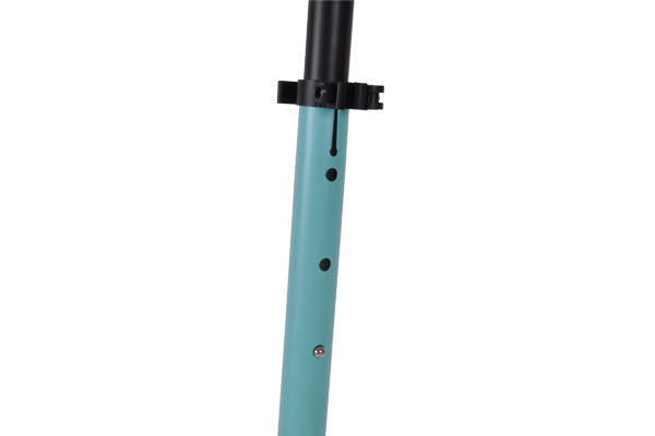 Lenker ist leicht in der Höhe verstellbar